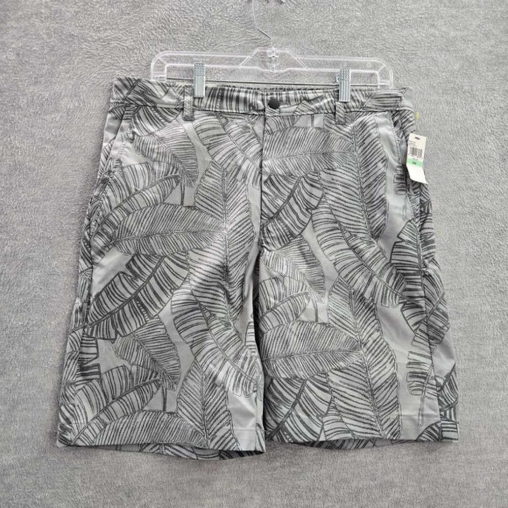 Van Heusen Men Shorts 34 Gray Leaf Stretch Quick Dry Straight 9" Inseam NWT